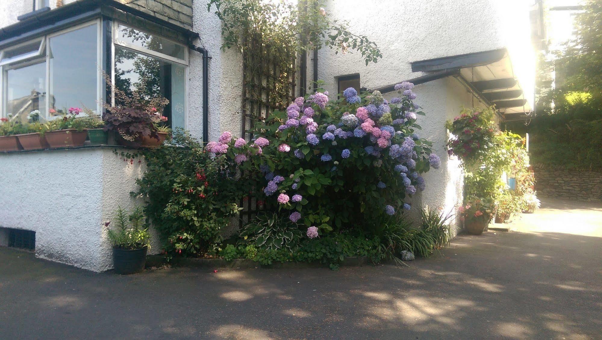 Langdale View Guest House Windermere Exterior foto